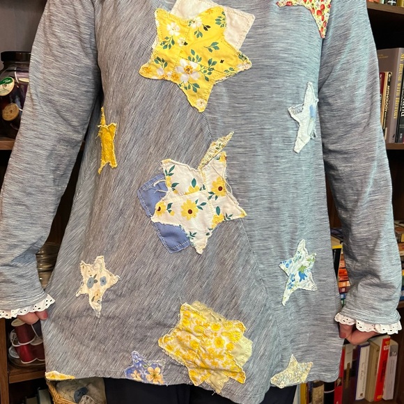 Upcycled Patchwork Star Print Distressed Cotton Stretch Tunic Top - Picture 8 of 14